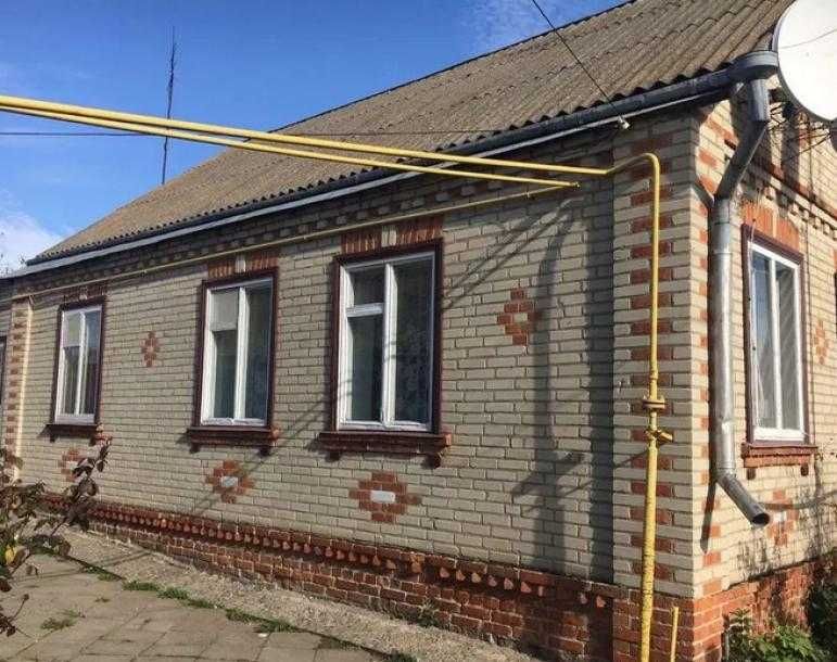 Продам 1/2 дома Одеська (Одесская)