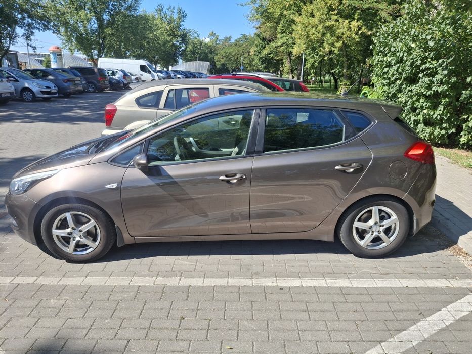 Kia Ceed II 1.4 benzyna, 2012 r., Salon Polska, niski przebieg