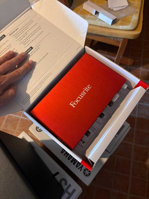 Focusrite Scarlett 2i4