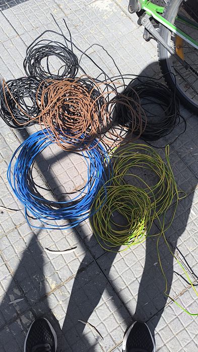 Recolha de sucatas e monos