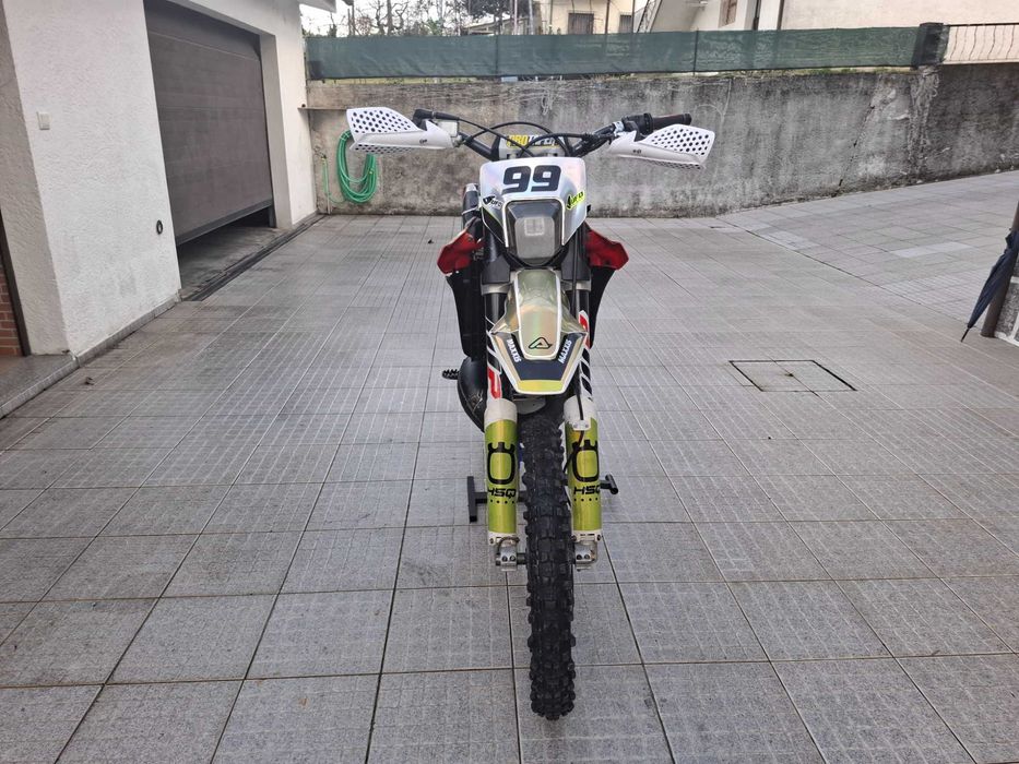 Husqvarna WR 300 de 2009