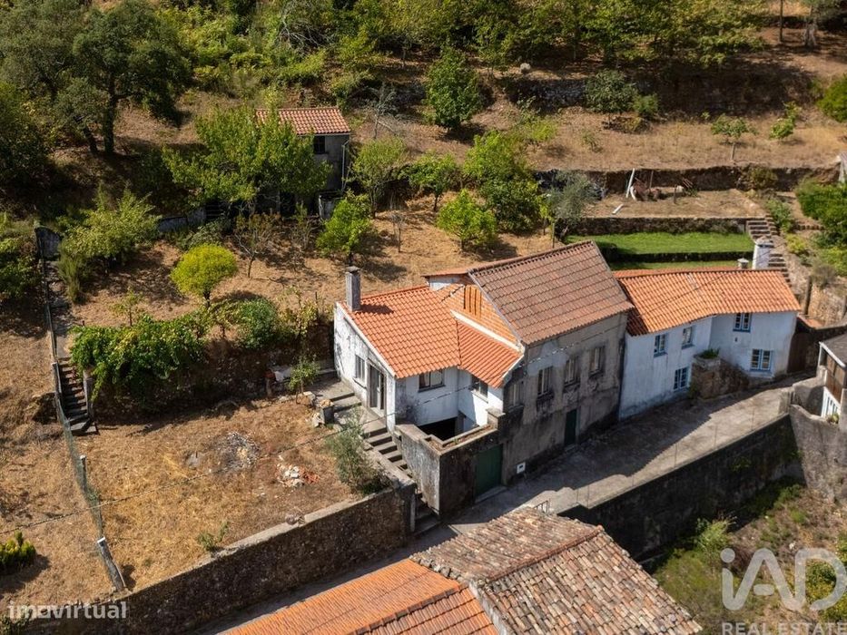 Casa / Villa T2 em Penacova de 158,75 m2