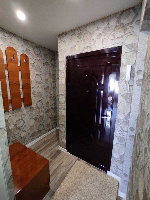 Продаж 3-кімн. квартири, 1-й мікрорайон