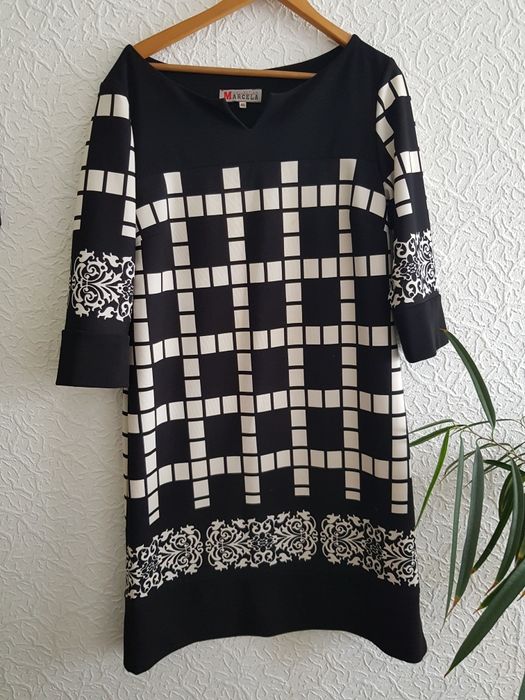 Collection Marcela sukienka elastyczna dzianinowa 46