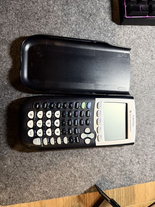 Calculadora TI-84 Plus