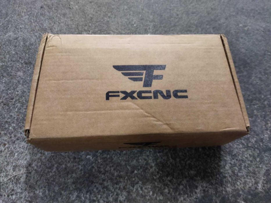 Suporte para amortecedor de direção para moto