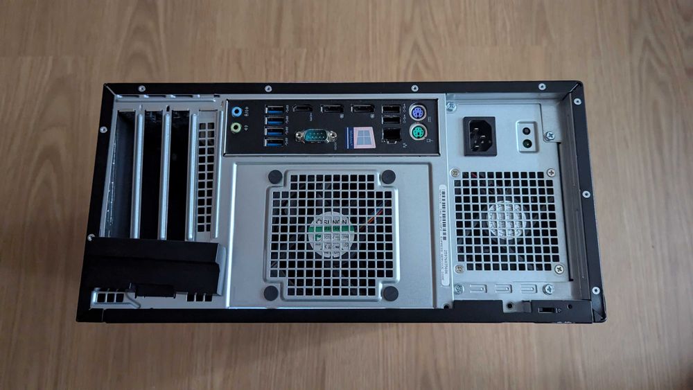 Розпродаж Dell Precision 3620 Tower i7-6700\8GB DDR4\128GB SSD