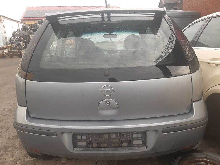 Opel Corsa C Lampy zderzak maska błotniki klapa drzwi Lakier Z163