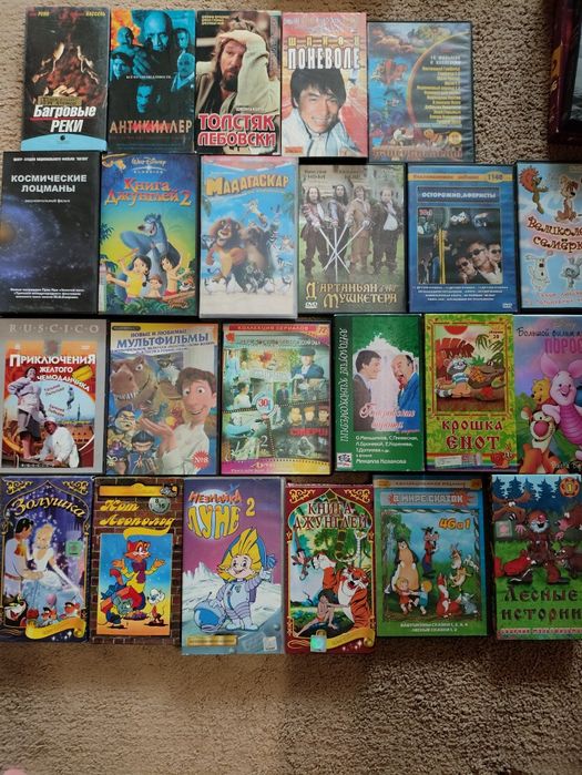 Продам касети VHS, фільми