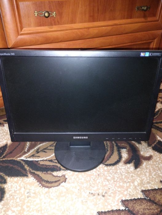 Монитор samsung 943