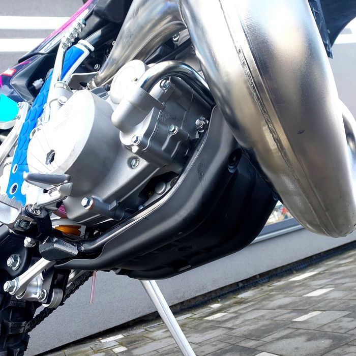 Мотоцикл GEON GNX 250, k16, 2T, 36 к.с., 21/18, гарантія, доставка