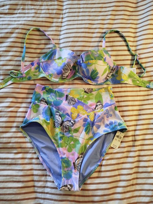 Komplet kostiumu kąpielowego