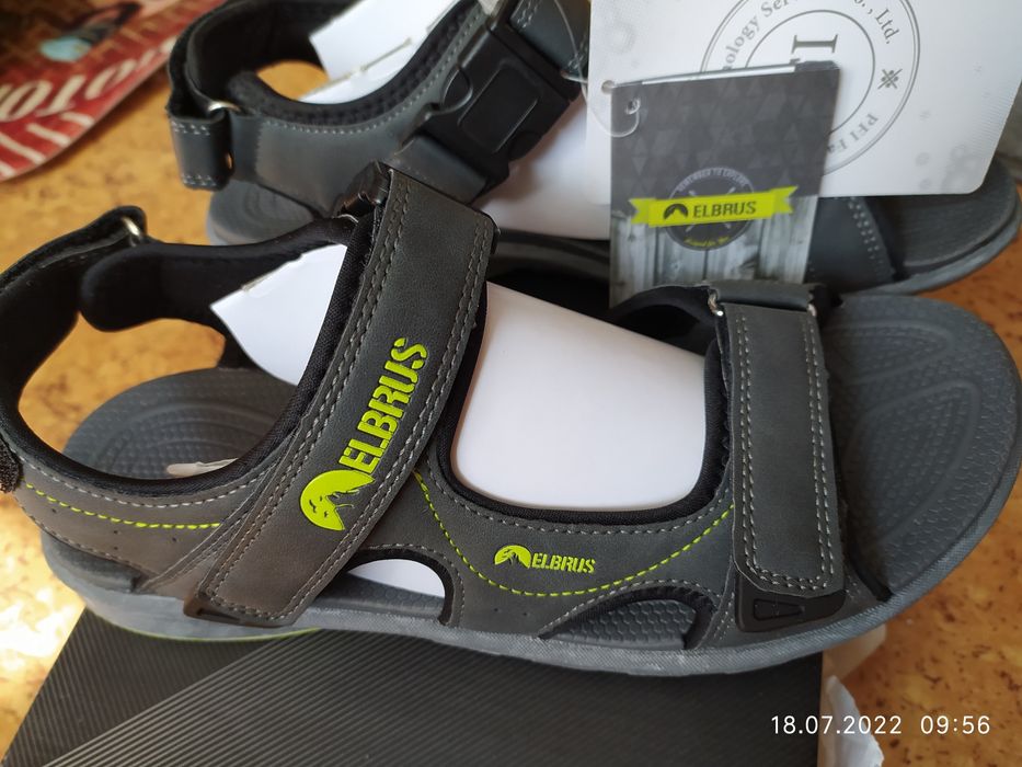 Сандалии новые !