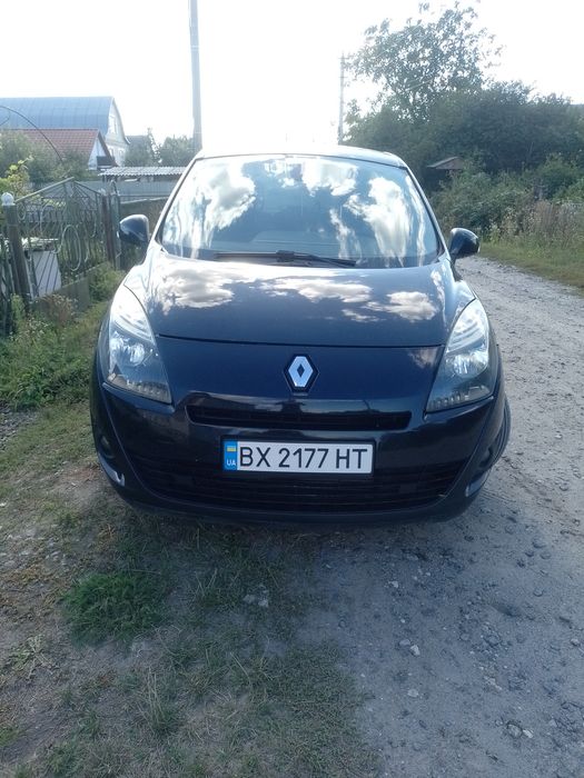 Renault Grand Scenic BOSE 2011 1.5 dCi