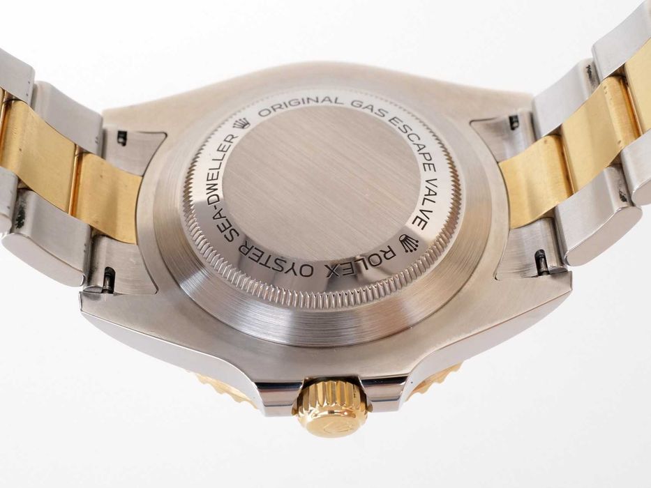 Rolex Sea-Dweller Steel 18K Yellow Gold 43mm (2023)