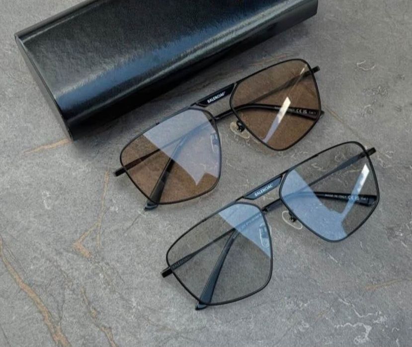 Окуляри Balenciaga напівпрозорі в чорній оправі