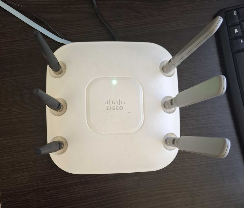 Продам дводіапазонну Wi-Fi точку доступу Cisco AIR-LAP1262N-A-K9