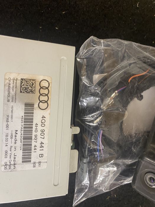 Камера заднього виду audi a6 c7