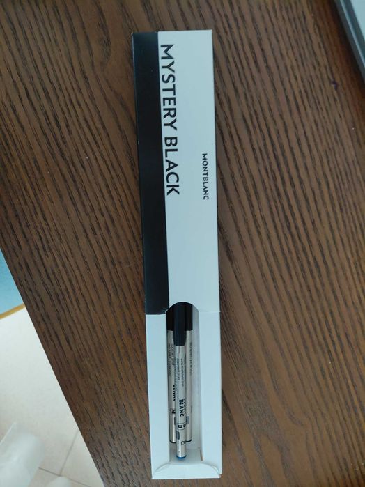 Caneta Montblanc com recargas