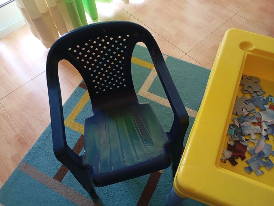 Cadeiras e Mesa para Criança430004197969766402