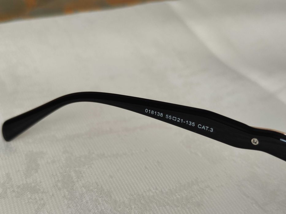 Óculos de sol, NOVO