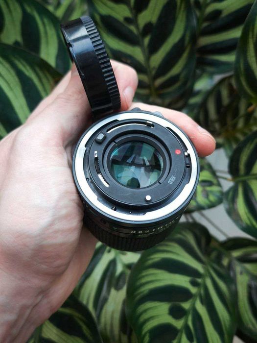 Обєктив Canon fd 85mm f/1.8