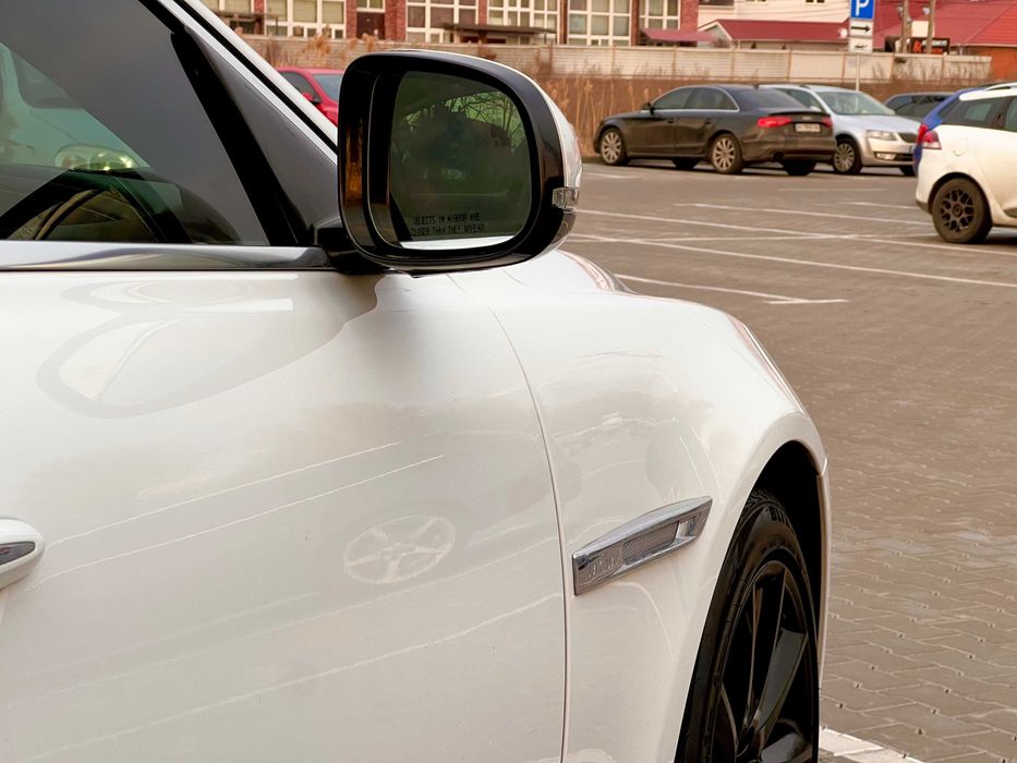 Продам Jaguar XJ 2013 - 3.0 бензин RWD Premium - відмінний стан