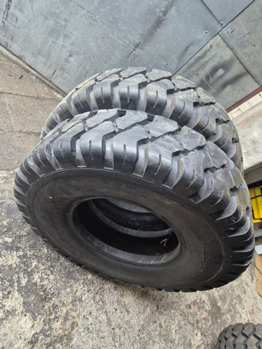 Opony do wózka widłowego 825x15