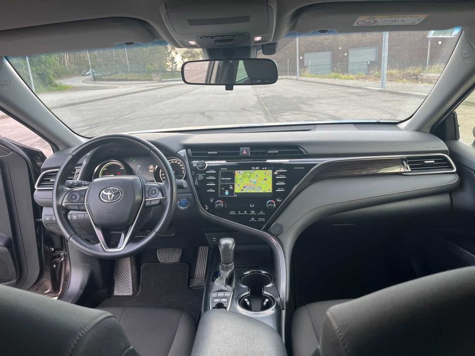 Toyota Camry Exclusive - Garantia até 2028
