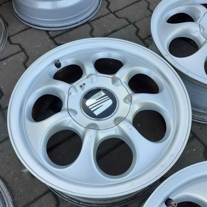 Felgi aluminiowe SEAT 5x100 6Jx15 ET38 Nr 89