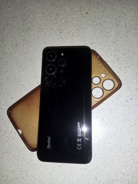Продам redmi 12 .
