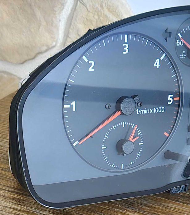 Licznik Zegary AUDI A4 B5 (95-01r.) 1,9 TDI Automat 110 KM Oryginalny