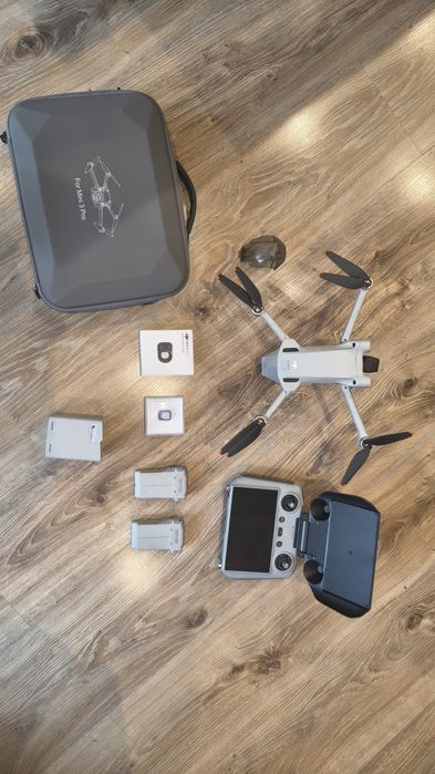 DJI mini 3 pro + akcesoria i 2 baterie