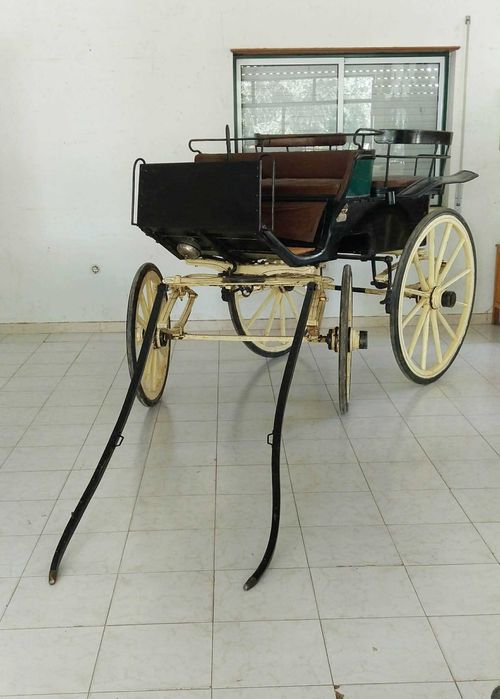 Recuado Banco / Bancada de Marcenaria. "Caprichosamente" RESTAURADA!