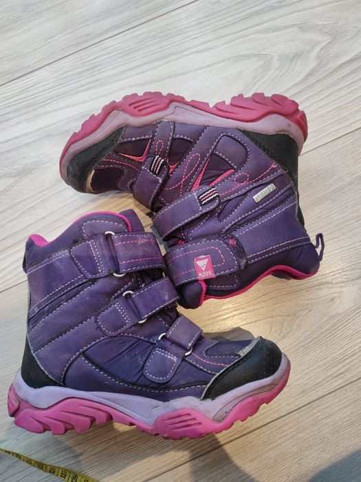Buty zimowe r. 28