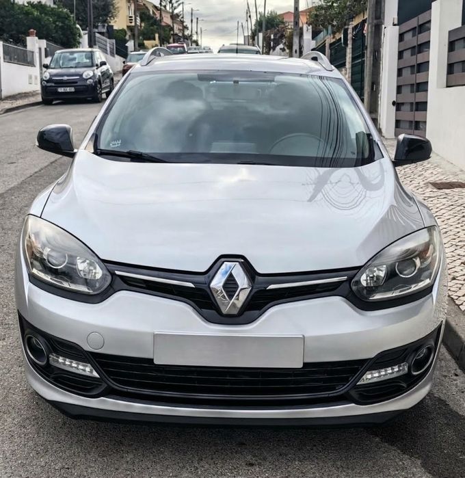 Renault  MEGANE TOURER - óptimo estado
