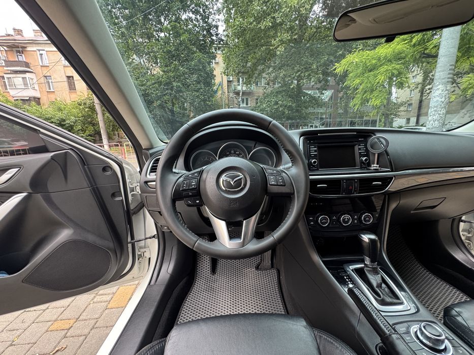 Продам Mazda 6 Touring 2014