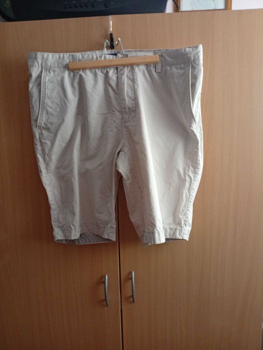 Krótkie spodenki męskie
