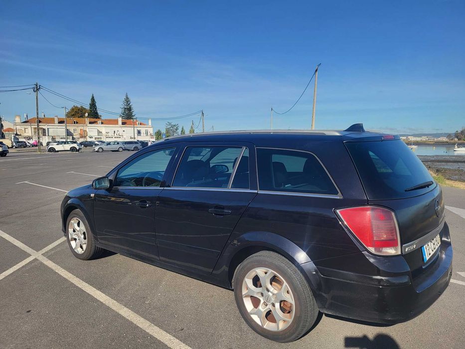 Opel astra caravan 1.7tdi 2006 — photo 2