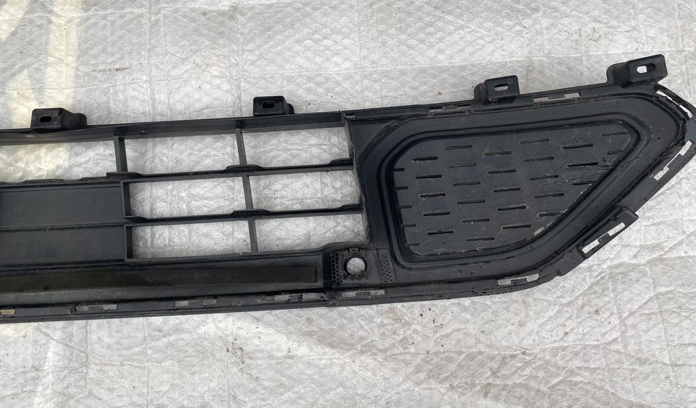 Ford Transit Custom Lift kratka atrapa środkowa zderzaka przód idealna