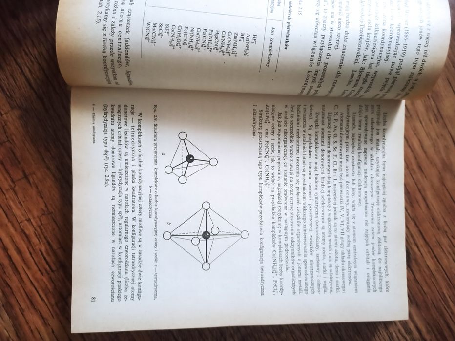 Chemia analityczna z elementami analizy instrumentalnej Tadeusz Lipiec