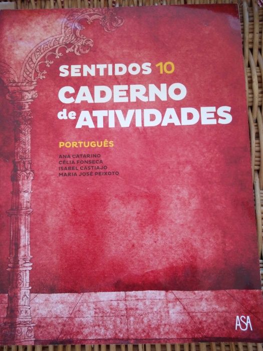 Sentidos 10- caderno de atividades de Português (ASA)