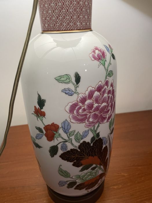 Jarra Vista alegre  Chengtu, adaptada a candeeiro