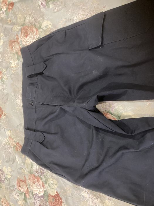 Calças para o trabalho em bom estado