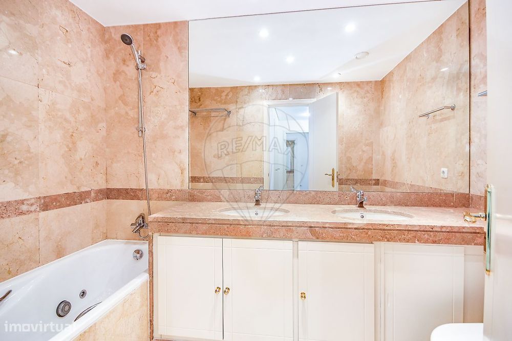 Apartamento T3 para arrendamento