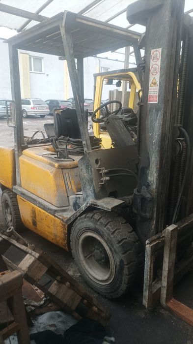 Wózek widłowy Yale GLP30 triplex