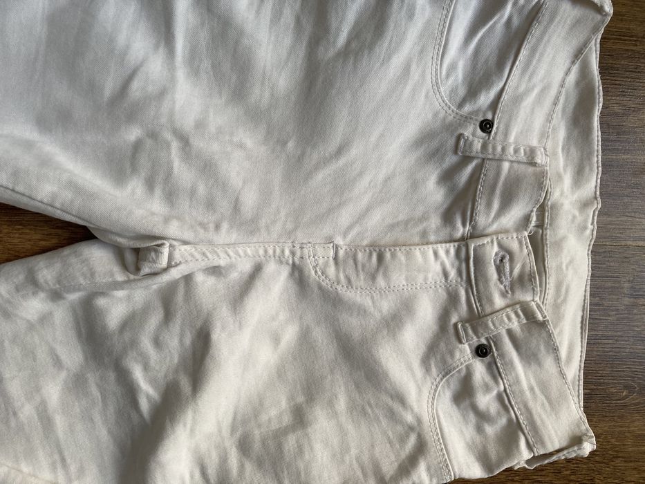 Spodnie jeans z dziurami rozm. XS DRDENIM