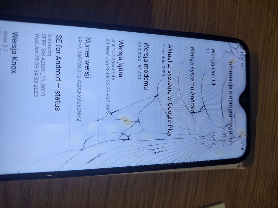 Smartfon Samsung Galaxy a20e