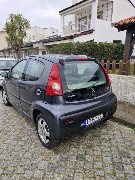 Peugeot 107 motor Toyota