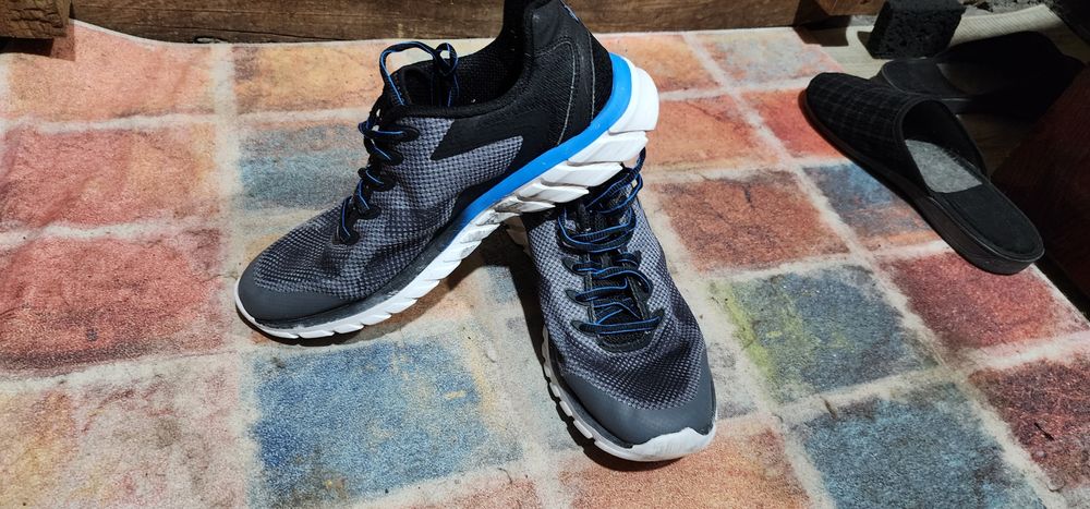 Кросовки FILA 42.5